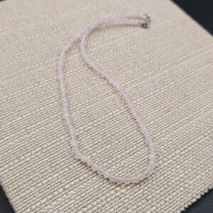 16.5 Inch Sterling Silver Small Rose Quartz Stones Necklace B933